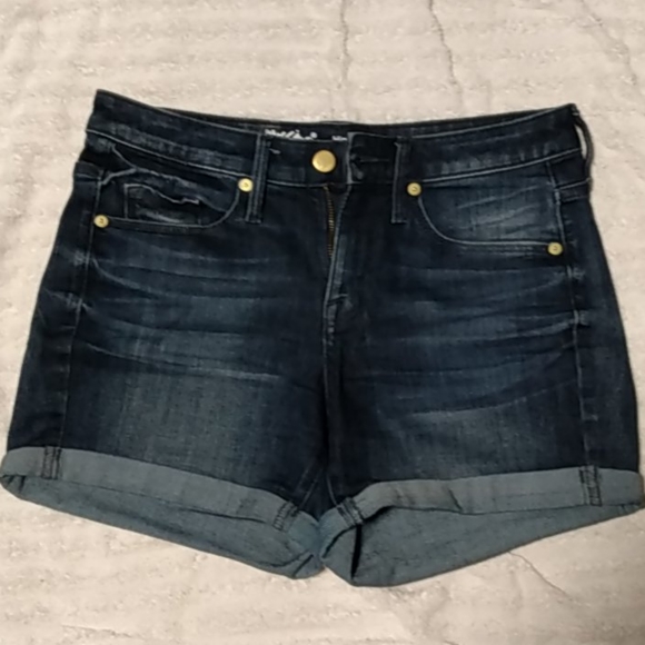 Jeans/jean shorts bundle - Picture 7 of 7